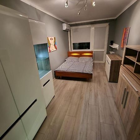 Luxury Aparments Klimatyzacja Z Prywatnym Parkingiem Apartment Radom Ngoại thất bức ảnh