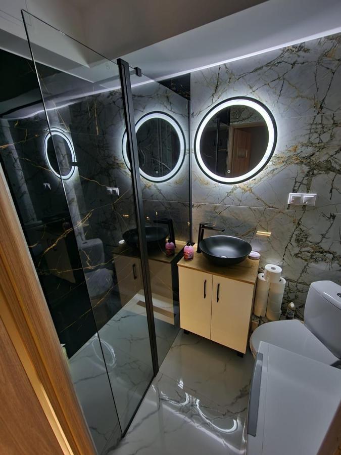 Luxury Aparments Klimatyzacja Z Prywatnym Parkingiem Apartment Radom Ngoại thất bức ảnh
